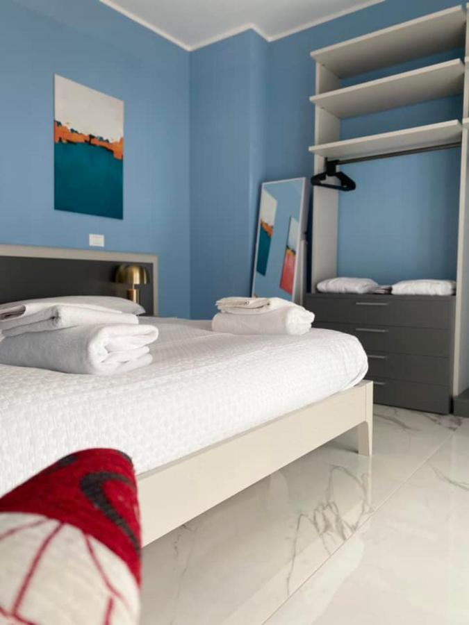 Dizeta Suite And Apartment Салерно Экстерьер фото